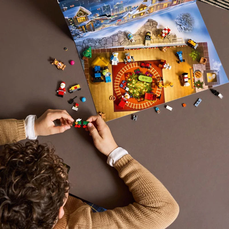 LEGO City Occasions: Advent Calendar 2025 - 186 Pieces (60475)