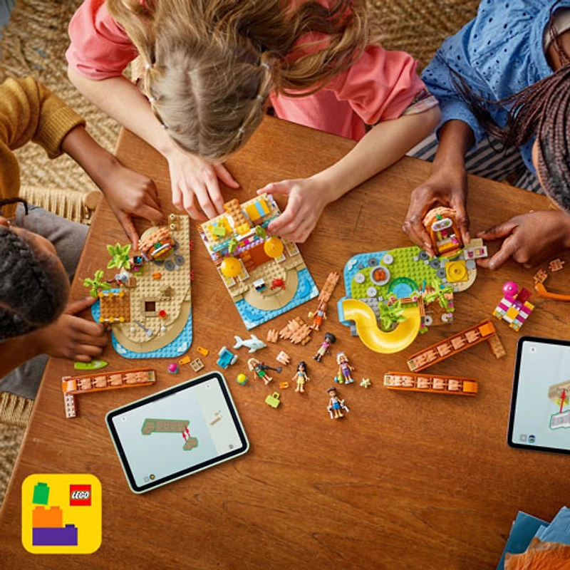 LEGO Friends : Les vacances en famille au bord de la mer - 1140 pièces (42673)