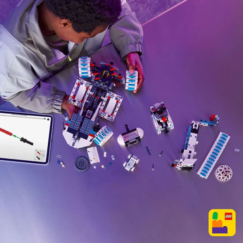 LEGO Technic : L'astromobile d'exploration lunaire Lunar Outpost - 1082 pièces (42211)