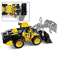 LEGO Technic: Volvo L120 Electric Wheel Loader - 973 Pieces (42209)
