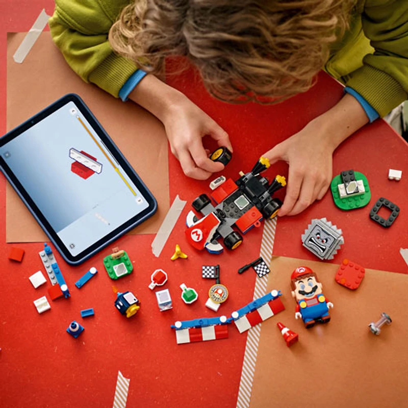 LEGO Super Mario : Mario Kart - LEGO Mario interactif et Kart standard - 278 pièces (72043)