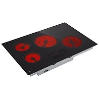 Surface de cuisson électrique de 30 po à 4 éléments ThinQ de LG (CBEW3013BE) - Céramique noire