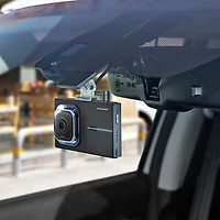 Caméra de tableau de bord QHD 2K X1000 de Thinkware avec écran ACL de 3,5 po et caméra arrière
