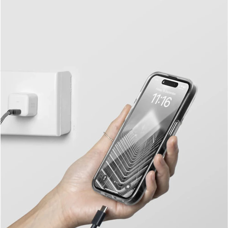 Chargeur mural USB-C PD GaN de 30 W avec câble USB-C de Native Union - Blanc/Zèbre