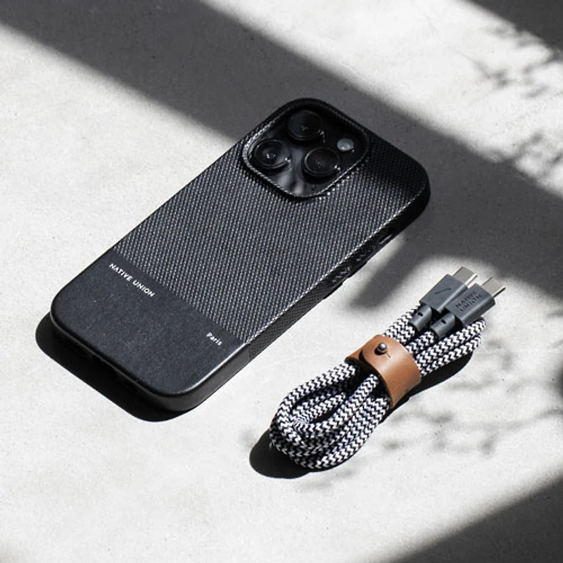 Chargeur mural USB-C PD GaN de 30 W avec câble USB-C de Native Union - Blanc/Zèbre