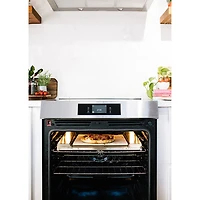 Cuisinière à induction 5 éléments friture à l'air 30 po 6,2 pi³ Gallery de Frigidaire avec option de pizza cuite sur pierre (GCFI307CBF) - Acier inoxydable