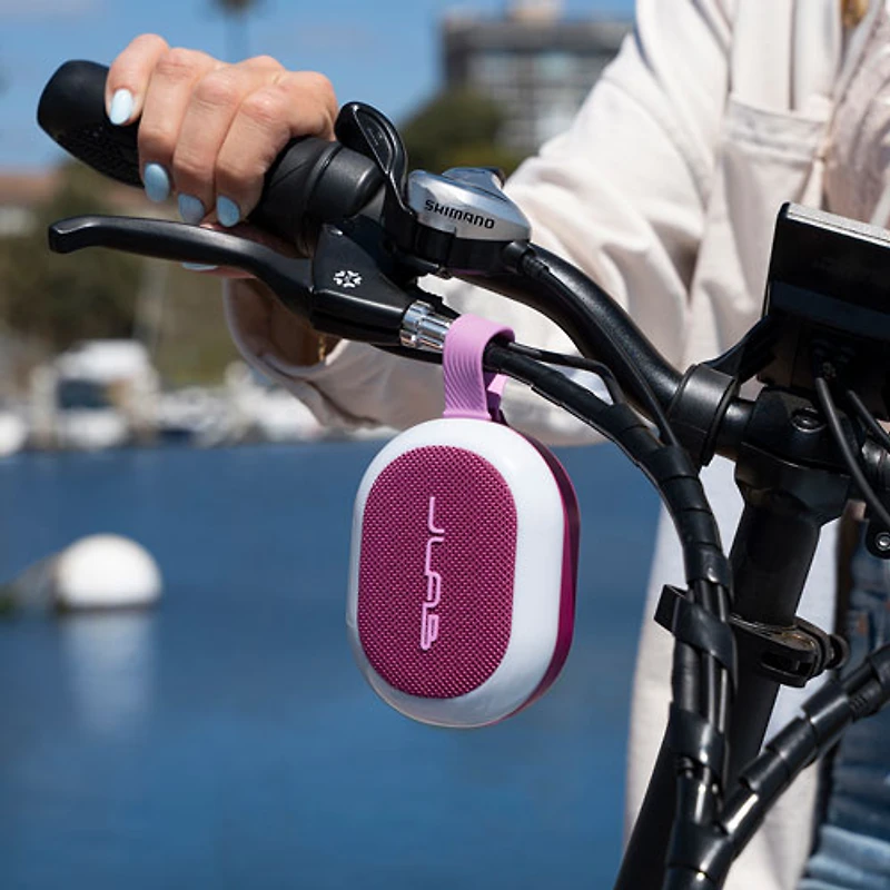 Haut-parleur de fête Bluetooth sans fil à l'épreuve des éclaboussures Pop de JLab