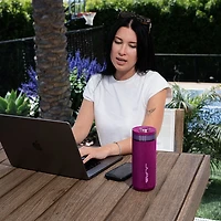 Haut-parleur de fête Bluetooth sans fil à l'épreuve des éclaboussures Go de JLab - Mûre