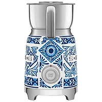 Moussoir à lait Dolce & Gabbana de Smeg - Collection Dolce & Gabbana - Bleu Méditerranée