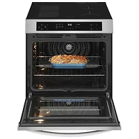Cuisinière à induction autonome de 30 po avec convection à ventilateur et friture à air de 5,3 pi³ de Frigidaire (FCFI308CBS) - Acier inoxydable