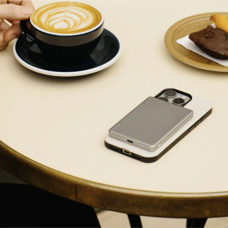 Chargeur portable magnétique de 5000 mAh Active de Native Union - Grès