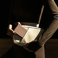 Chargeur portable magnétique de 5000 mAh Active de Native Union - Abricot