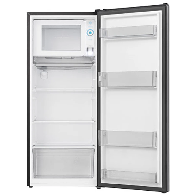Réfrigérateur de bar autonome de 6,3 pi³ de Hisense (RC63C1GSE) - Argenté