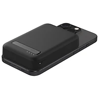 Chargeur portable de mAh BoostCharge Pro de Belkin avec MagSafe