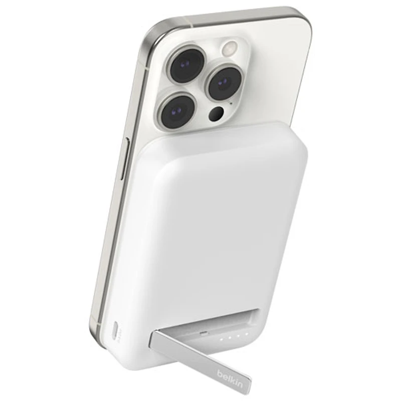 Belkin BoostCharge Pro Magnetic mAh Power Bank with Qi2 15W Charging + Cable