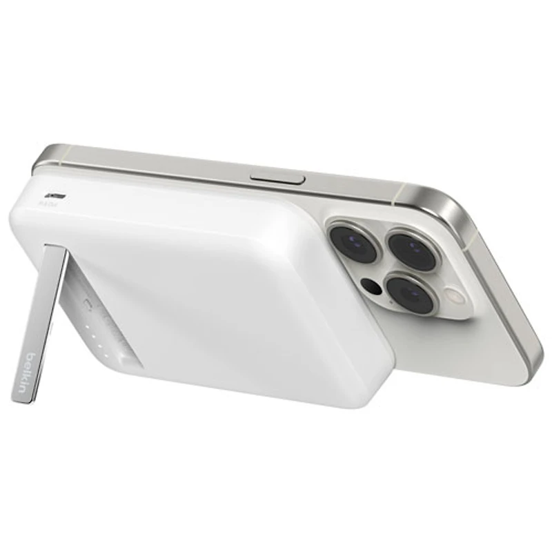 Belkin BoostCharge Pro Magnetic mAh Power Bank with Qi2 15W Charging + Cable