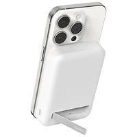 Belkin BoostCharge Pro Magnetic 10000 mAh Power Bank with Qi2 15W Charging + Cable - White