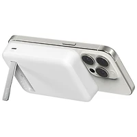 Belkin BoostCharge Pro Magnetic 10000 mAh Power Bank with Qi2 15W Charging + Cable - White