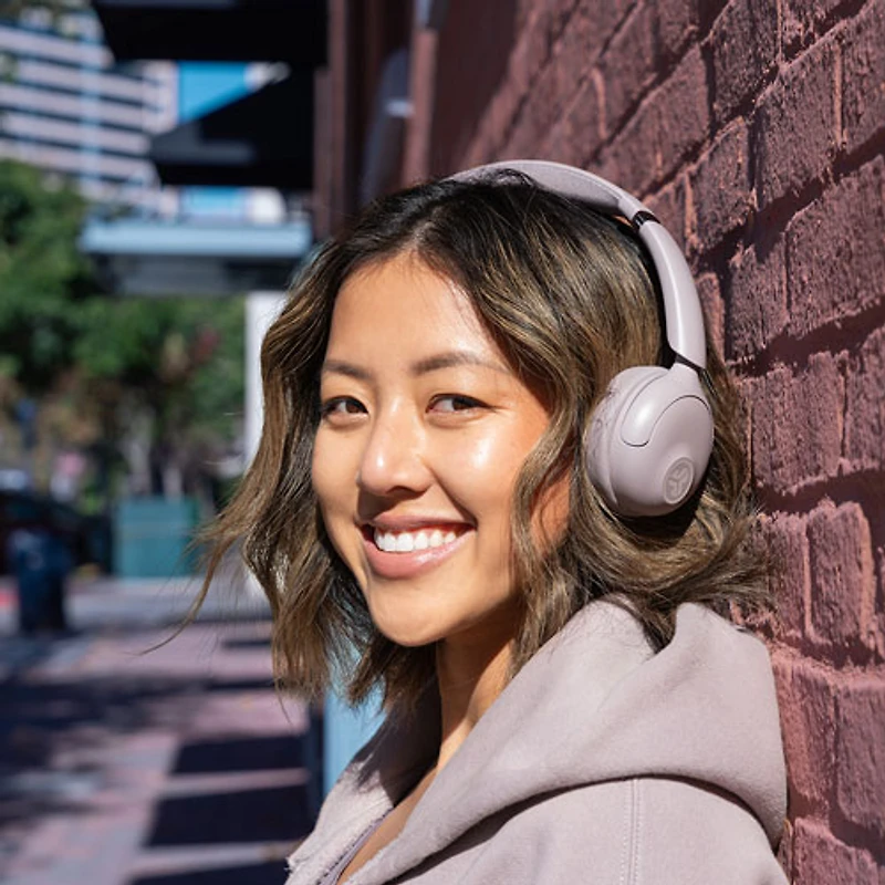 Casque d'écoute 100 % sans fil à suppression du bruit Go LUX de JLab - Mauve