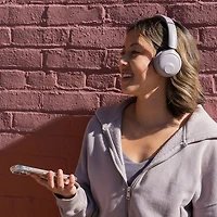 Casque d'écoute 100 % sans fil à suppression du bruit Go LUX de JLab - Mauve