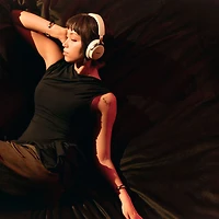 Casque d'écoute Bluetooth à suppression du bruit QuietComfort Ultra (2e génération) de Bose - Blanc