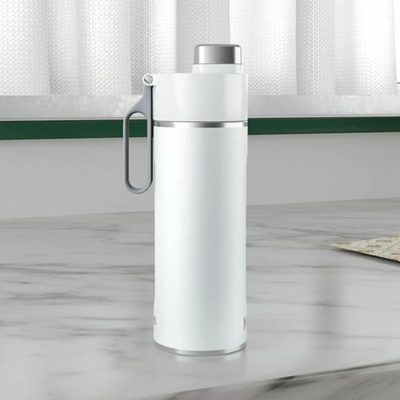 Ninja Thirsti 709ml (24 oz.) Carbonated Drink Travel Bottle - White
