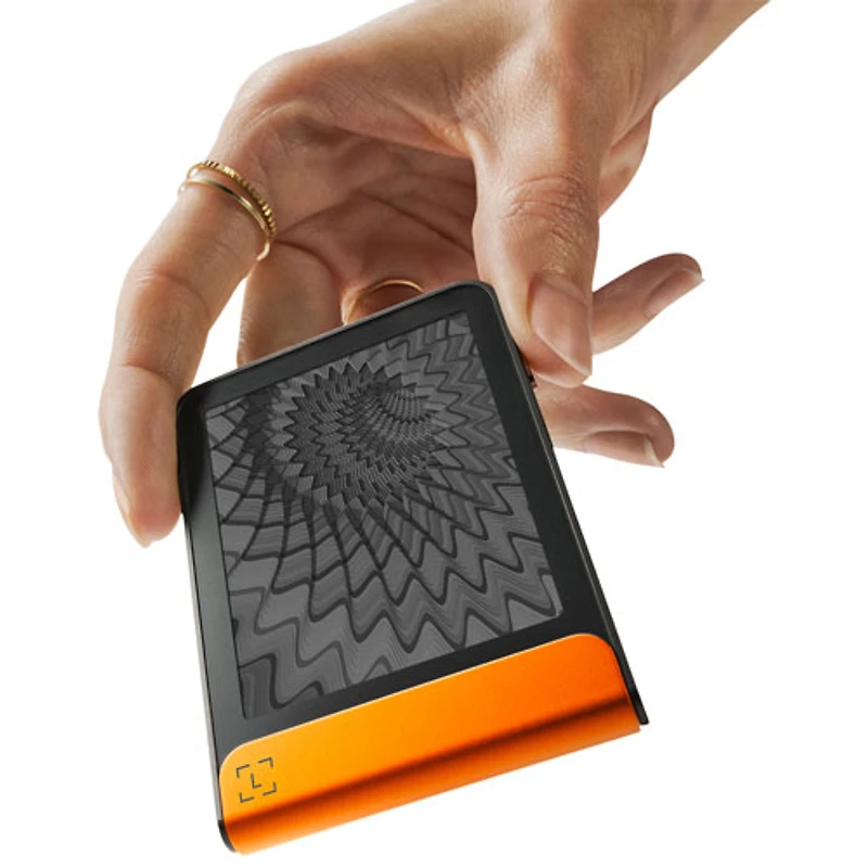Portefeuille physique de cryptomonnaie à encre électronique 2,84 po USB-C/Bluetooth avec clé de récupération Flex de Ledger - Orange