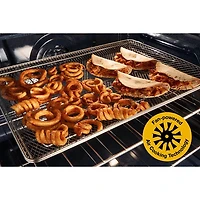 Cuisinière électrique autonome à 5 éléments avec ventilateur à convection et friture à l'air 5,3 pi³ 30 po Whirlpool (YWFES4530SW) - Blanc