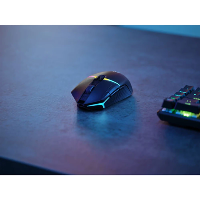 Souris de jeu optique sans fil de 26 000 ppp Nightsabre de Corsair - Noir