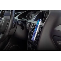 Support de tableau de bord/bouche d'air magnétique sans fil Qi2 25 W MagicMount Charge Pro de Scosche (MPQTRDV-SP)