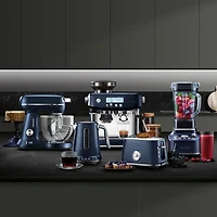 Remis à neuf (Bon état) - Centrifugeuse Juice Fountain Cold XL de Breville - Bleu Damas - Réusiné par Breville