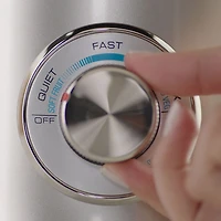 Remis à neuf (Bon état) - Centrifugeuse Juice Fountain Cold XL de Breville - Acier inoxydable brossé - Réusiné par Breville