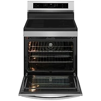 Cuisinière à induction autonome avec convection véritable et friture à l'air de 4 éléments 5,3 pi³ 30 po Gallery de Frigidaire (GCRI306CBF) - Acier inoxydable