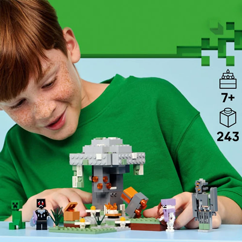 LEGO Minecraft : Le jardin pâle - 243 pièces (21586)