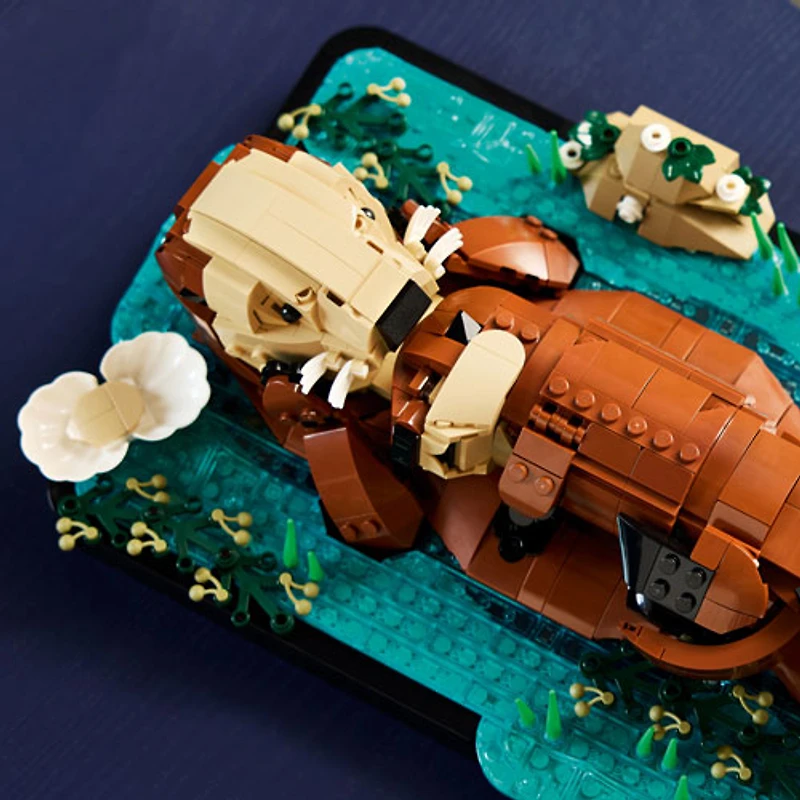 LEGO Ideas: Floating Sea Otters - 1234 Pieces (21366)