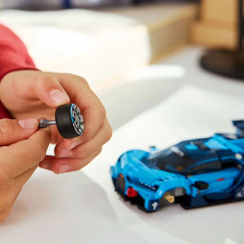 LEGO Speed Champions: Bugatti Vision Gran Turismo Hyper Sports Car - 284 Pieces (77253)