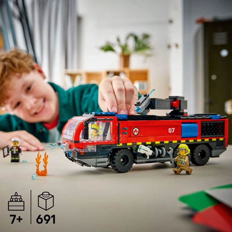 LEGO City Pompiers : Le camion de pompiers de l'aéroport - 691 pièces (60499)