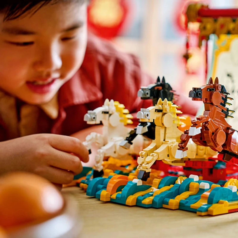 LEGO Festivals chinois : La toile de chevaux au galop - 1650 pièces (80119)