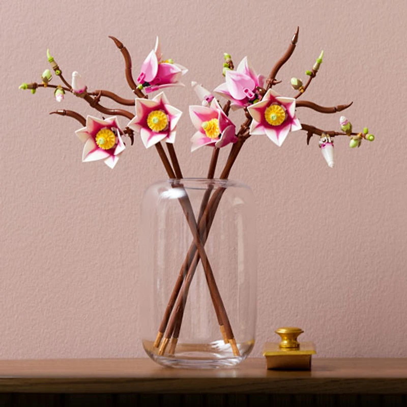 LEGO Botanicals: Magnolia Branches - 435 Pieces (11510)