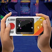 Console de jeu portative Uni Pocket Player Pro Atari de Dream Gear avec étui de transport