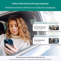 Caméra de surveillance d'intérieur 2K panoramique/inclinable à brancher avec fil Arlo (2025) - Blanc