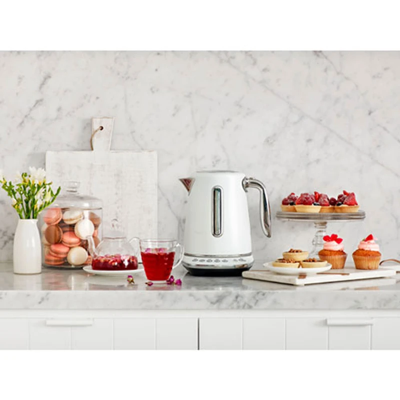 Refurbished (Good) - Breville Smart Kettle Luxe Programmable Electric Kettle - 1.7L - Sea Salt - Remanufactured by Breville