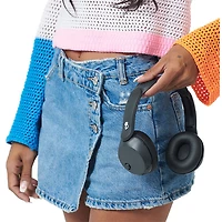 Skullcandy Icon 180 On-Ear Sound Isolating Bluetooth Headphones - True Black