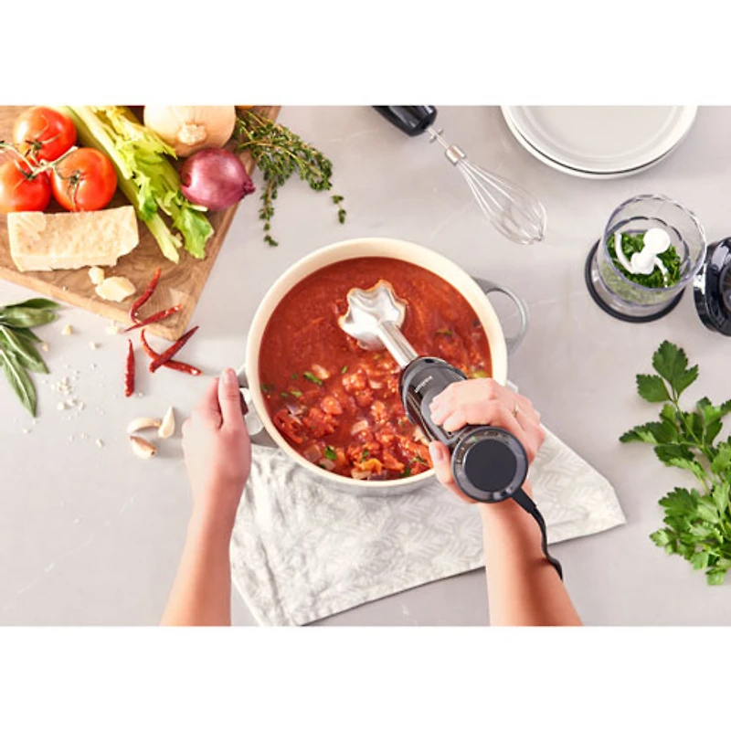 Mélangeur à main de 400 W/0,4 L MultiQuick 5 Vario de Braun - Noir