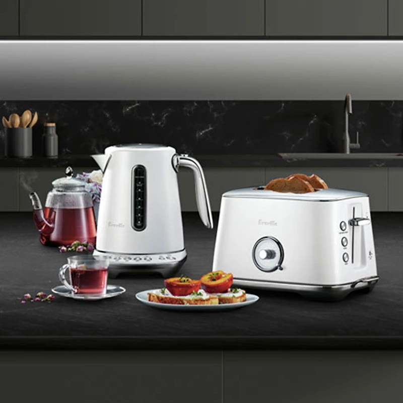 Refurbished (Good) - Breville Luxe Collection Toaster - 2-Slice - Royal Champagne - Remanufactured by Breville