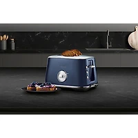 Refurbished (Good) - Breville Luxe Collection Toaster - 2-Slice - Olive Tapenade - Remanufactured by Breville