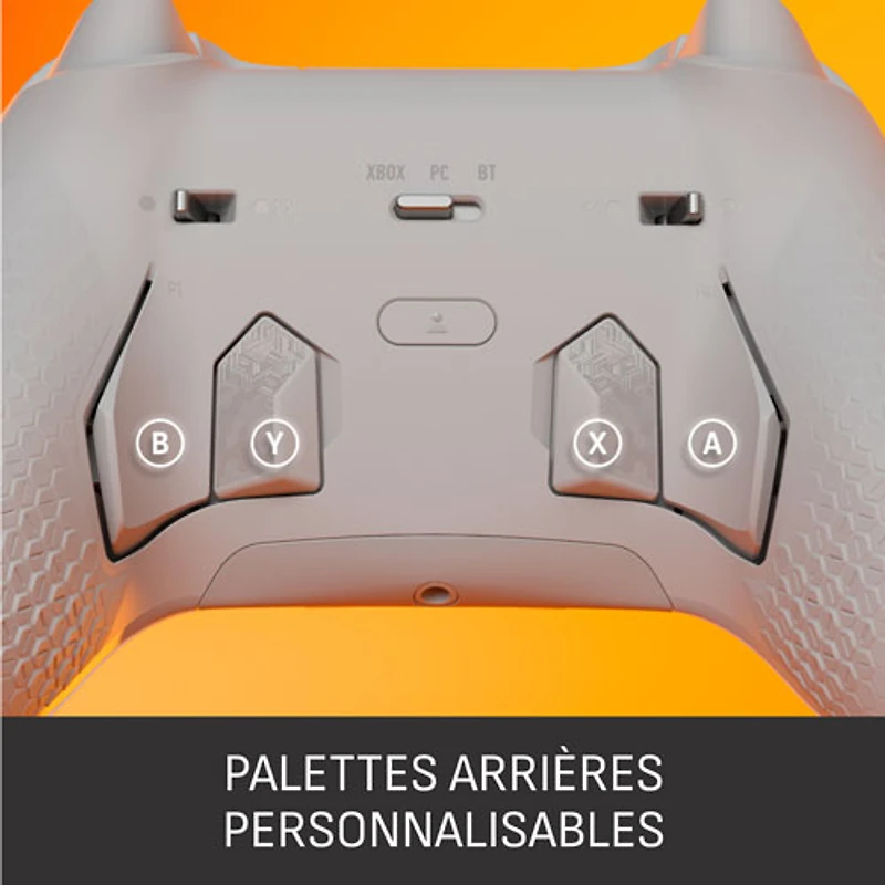 Manette avec fil performante Valor Pro de SCUF pour Xbox Series X/S/Xbox One - Blanc