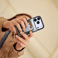 Incase Transfer E-Display Fitted Hard Shell Case with MagSafe for iPhone 17 Pro - Black