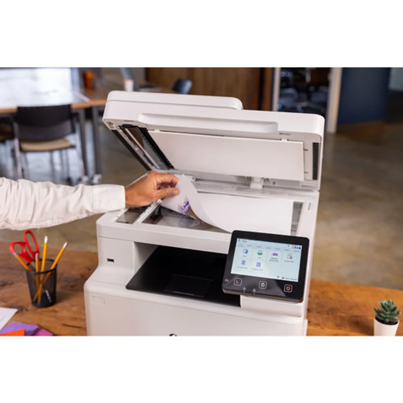 Imprimante laser couleur tout-en-un imageCLASS MF665Cdw de Canon