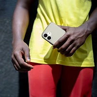 Incase Designs Aire Fitted Soft Shell Case with MagSafe for iPhone 17 - Clear